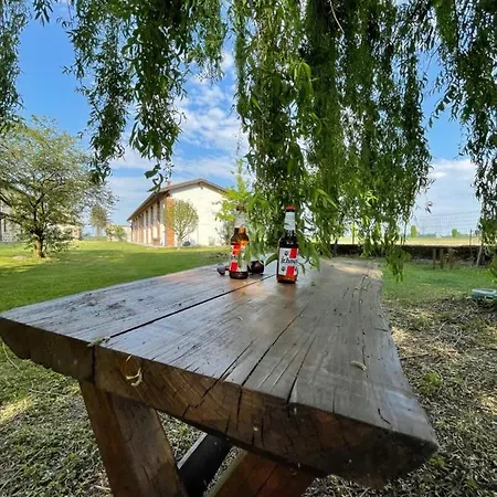 Cascina Mora Casa di campagna Pavia