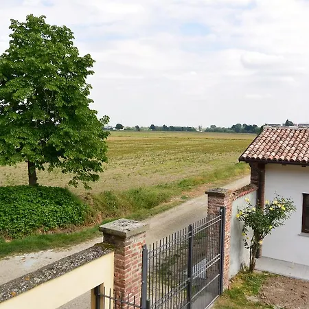 Casa di campagna Cascina Mora *